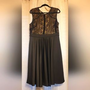 Black sleeveless dress 👗